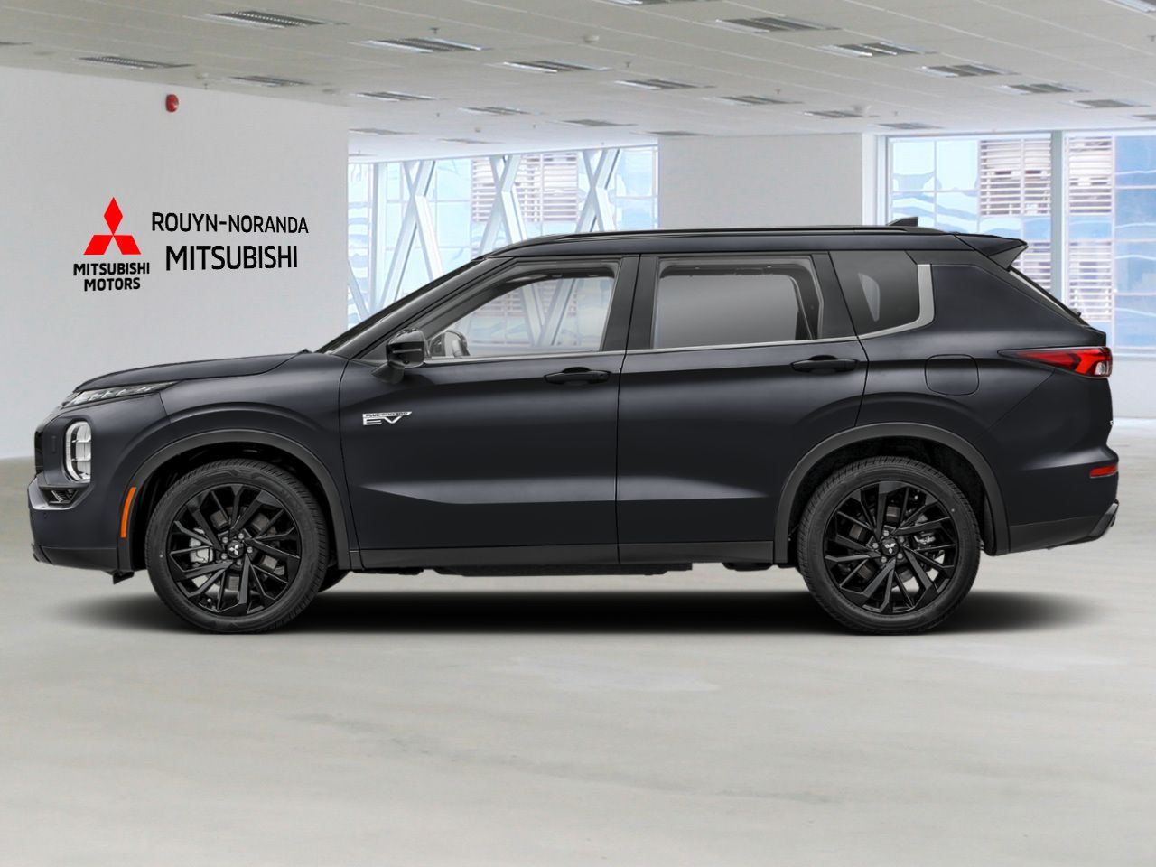 Mitsubishi Outlander PHEV GT NOIR S-AWC 2026 Fini taill&eacute; diamant Noir de qualit&eacute; sup&eacute;rieure Rouyn-Noranda - photo #2