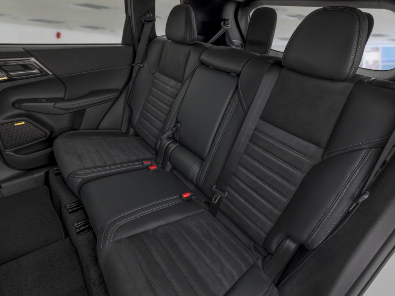 2026 Mitsubishi Outlander Graphite Grey Rouyn-Noranda - photo #6