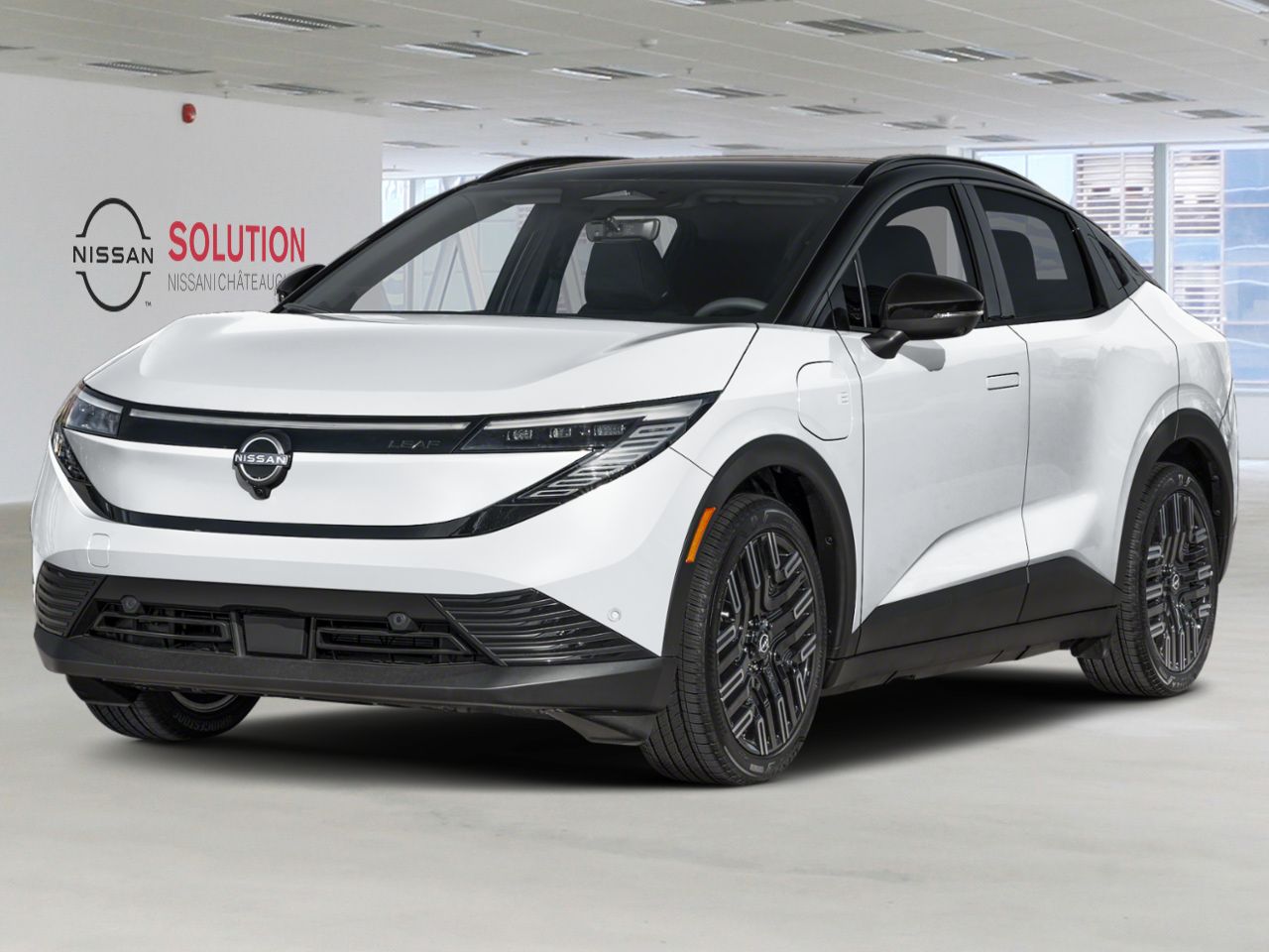 2026 NISSAN LEAF LEAF PLATINUM+ Everest White Pearl Tricoat/Black Ch&acirc;teauguay - photo #0