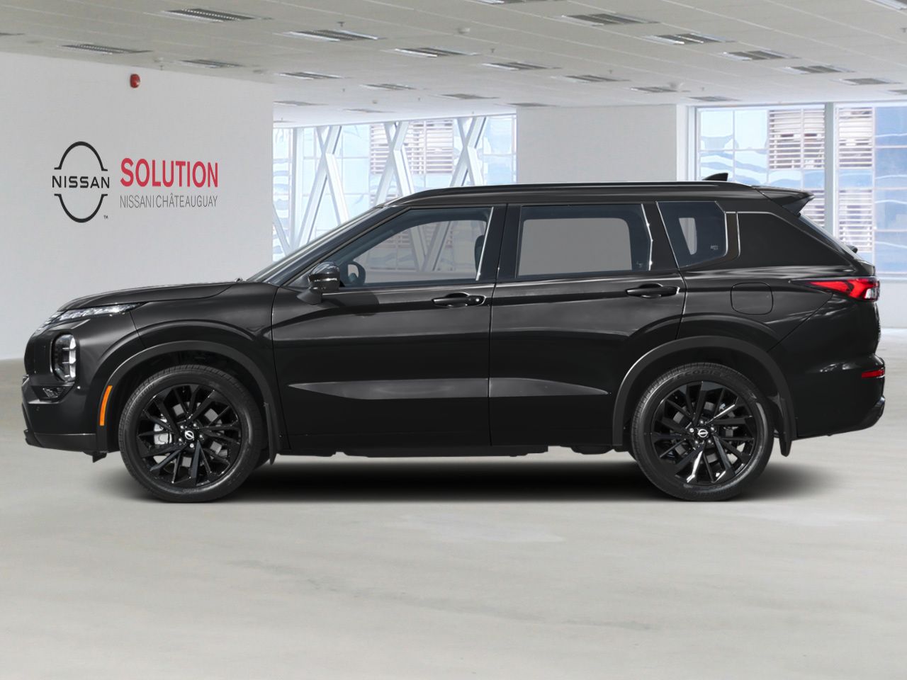 NISSAN Rogue hybride rechargeable ROGUE PHEV PLATINE 2026 Noir cosmique Ch&acirc;teauguay - photo #1