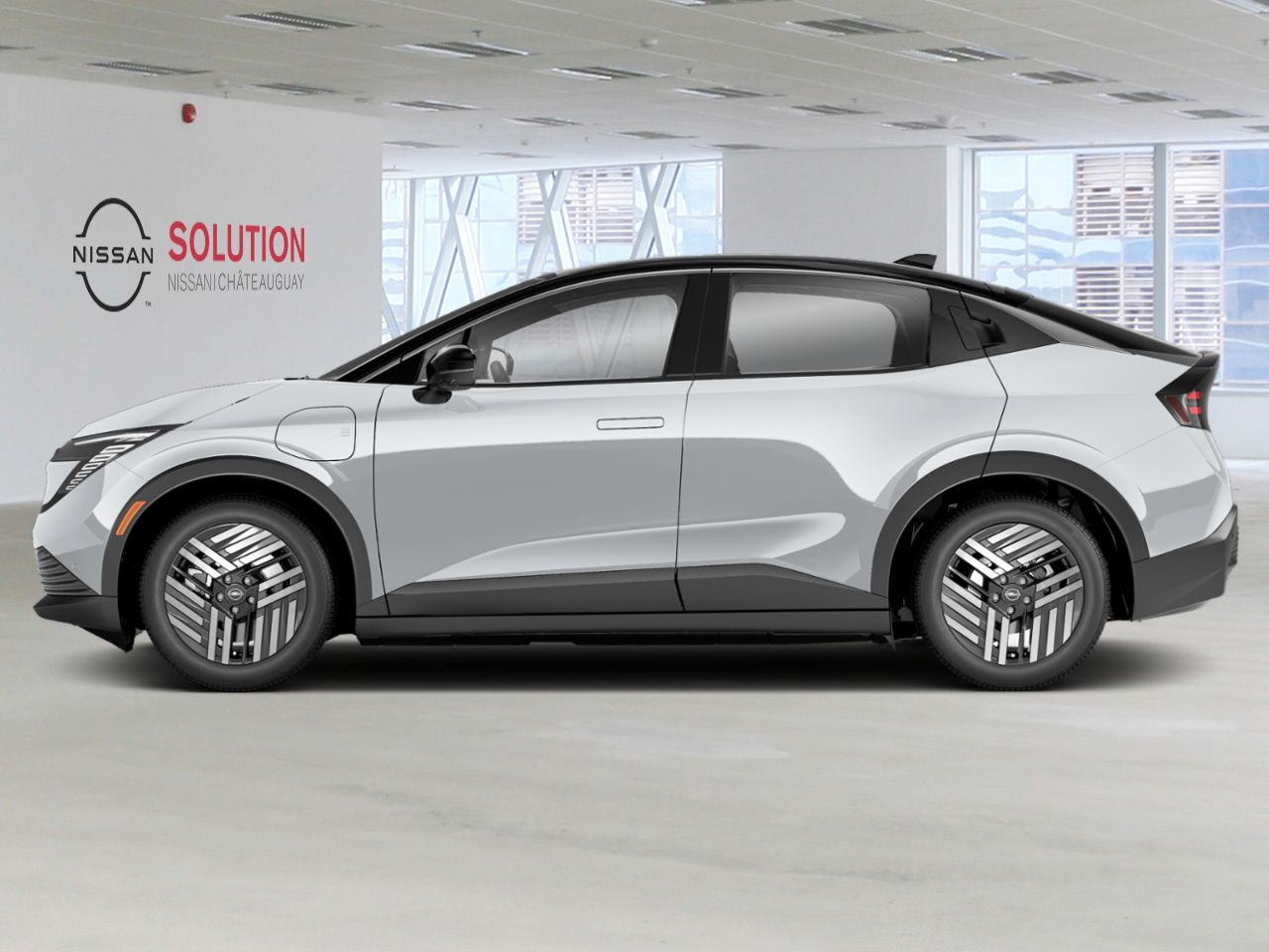 Nissan LEAF LEAF SV+ 2026 Blanc Everest nacr&eacute; triple couche/Noir Ch&acirc;teauguay - photo #1