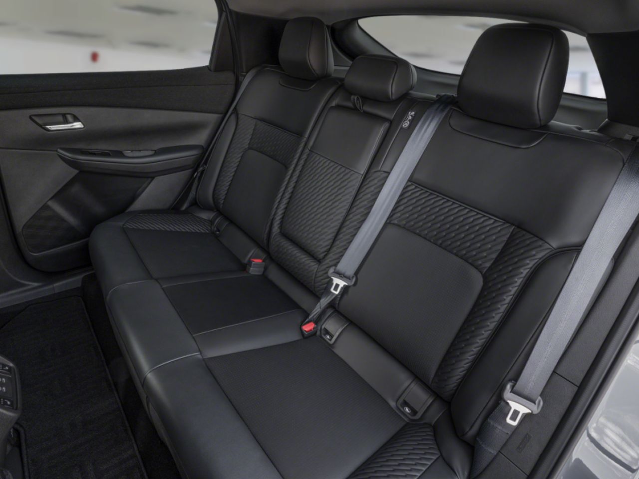 NISSAN LEAF LEAF PLATINUM+ 2026 Bleu oc&eacute;an profond nacr&eacute; Ch&acirc;teauguay - photo #4