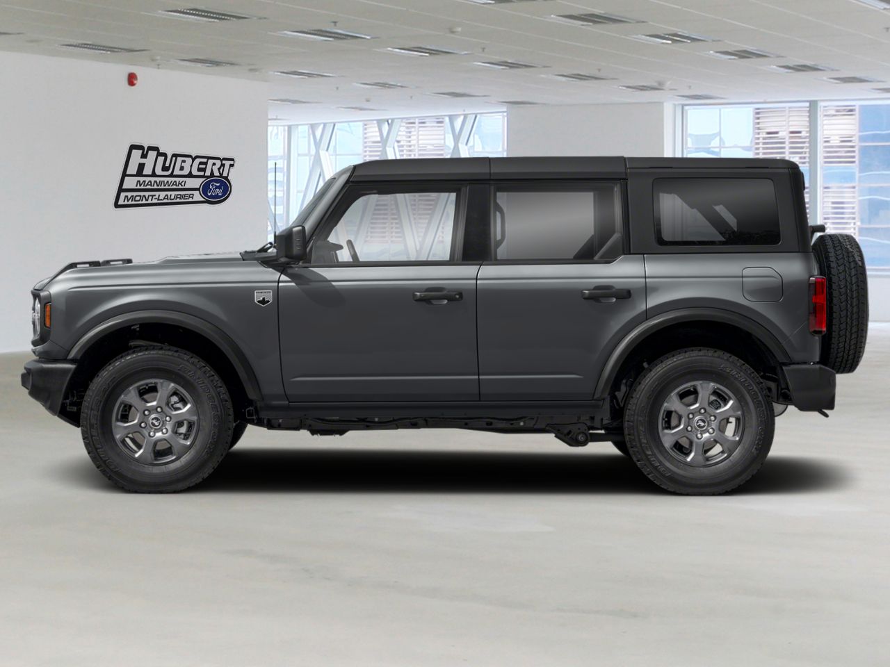 2026 Ford Bronco Carbonized Grey Metallic Mont-Laurier - photo #2