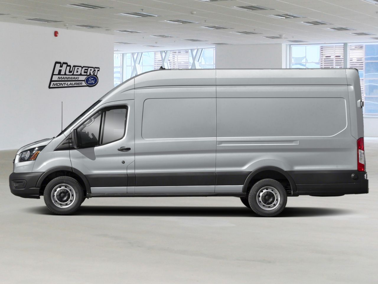 Ford Transit fourgon utilitaire 2026 Argent lingot m&eacute;tallis&eacute; Mont-Laurier - photo #2