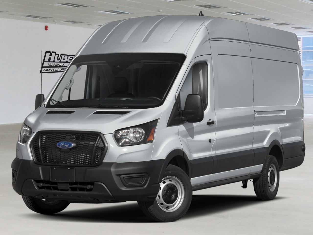 Ford Transit fourgon utilitaire 2026 Argent lingot m&eacute;tallis&eacute; Mont-Laurier - photo #0