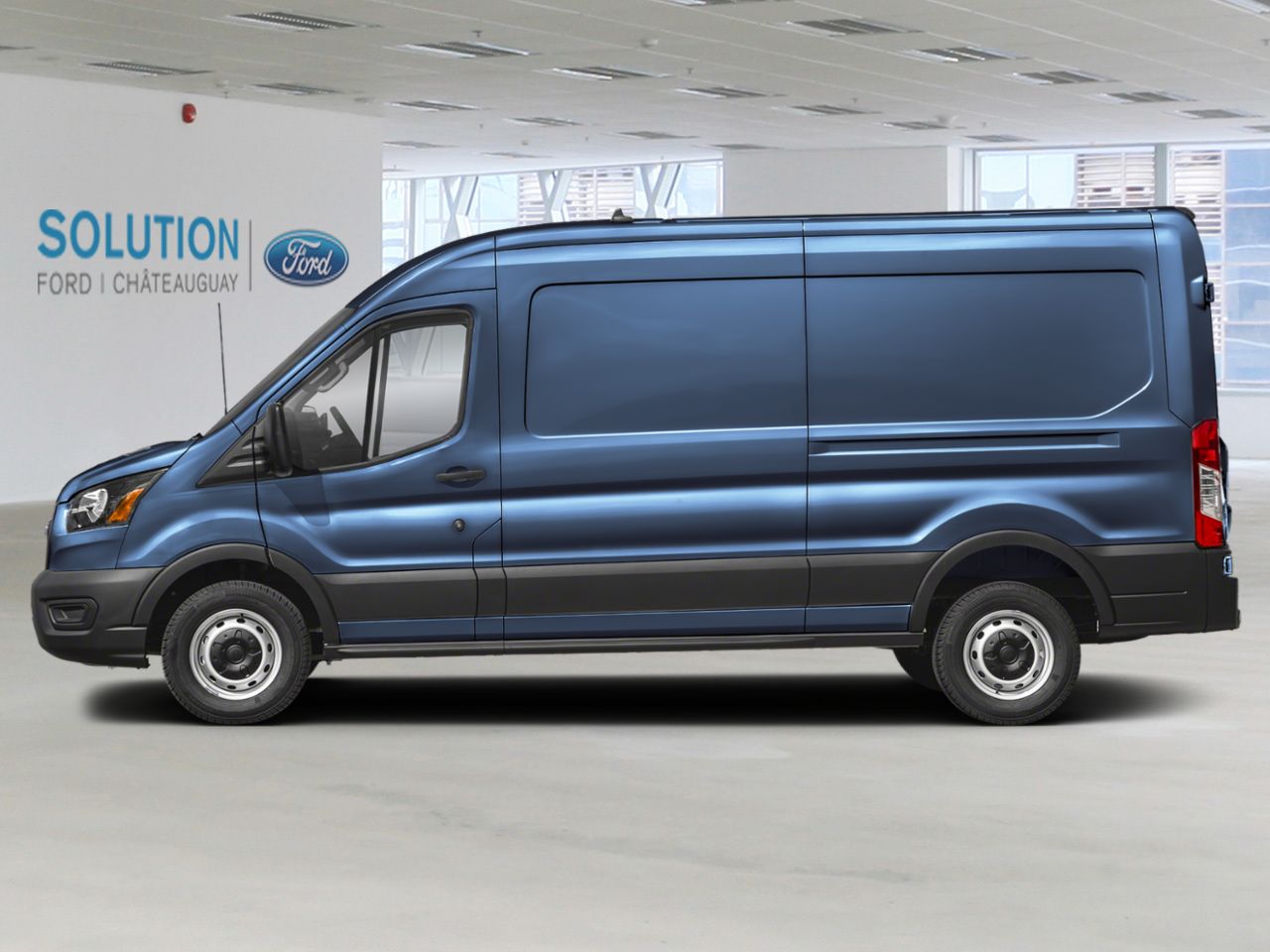 Ford Transit fourgon utilitaire T-250 PA TOIT MOYEN 148 PO PNBV DE 9 070 LB 2026 Bleu m&eacute;tallis&eacute; Ch&acirc;teauguay - photo #1