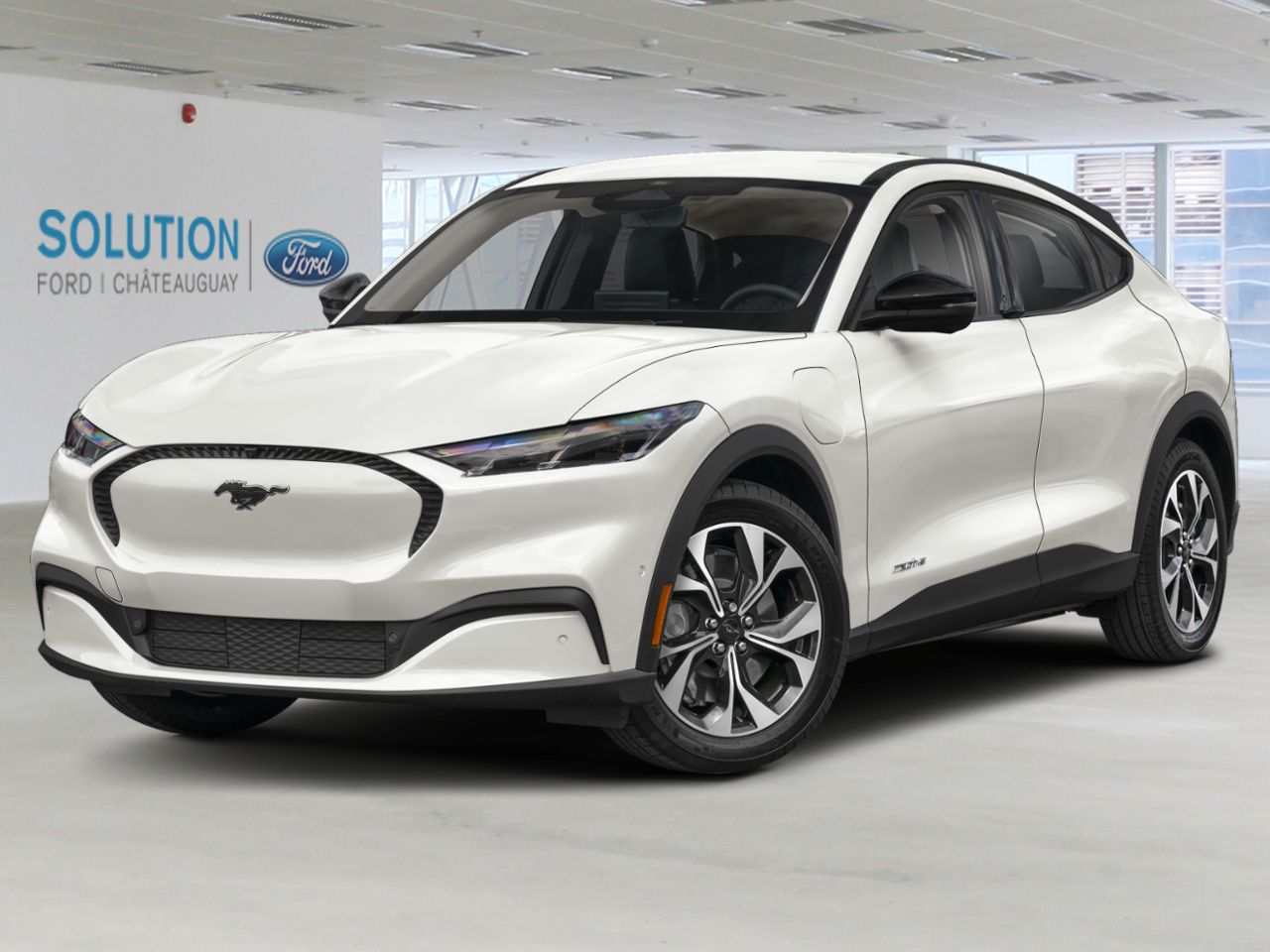 Ford Mustang Mach-E S LECT TI 2026 Blanc astral m&eacute;tallis&eacute; trois couches Ch&acirc;teauguay - photo #0