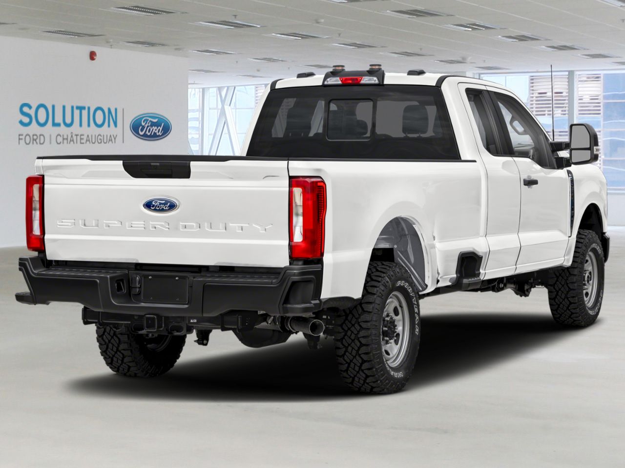 2026 Ford Super Duty F-250 SRW Oxford White Ch&acirc;teauguay - photo #1
