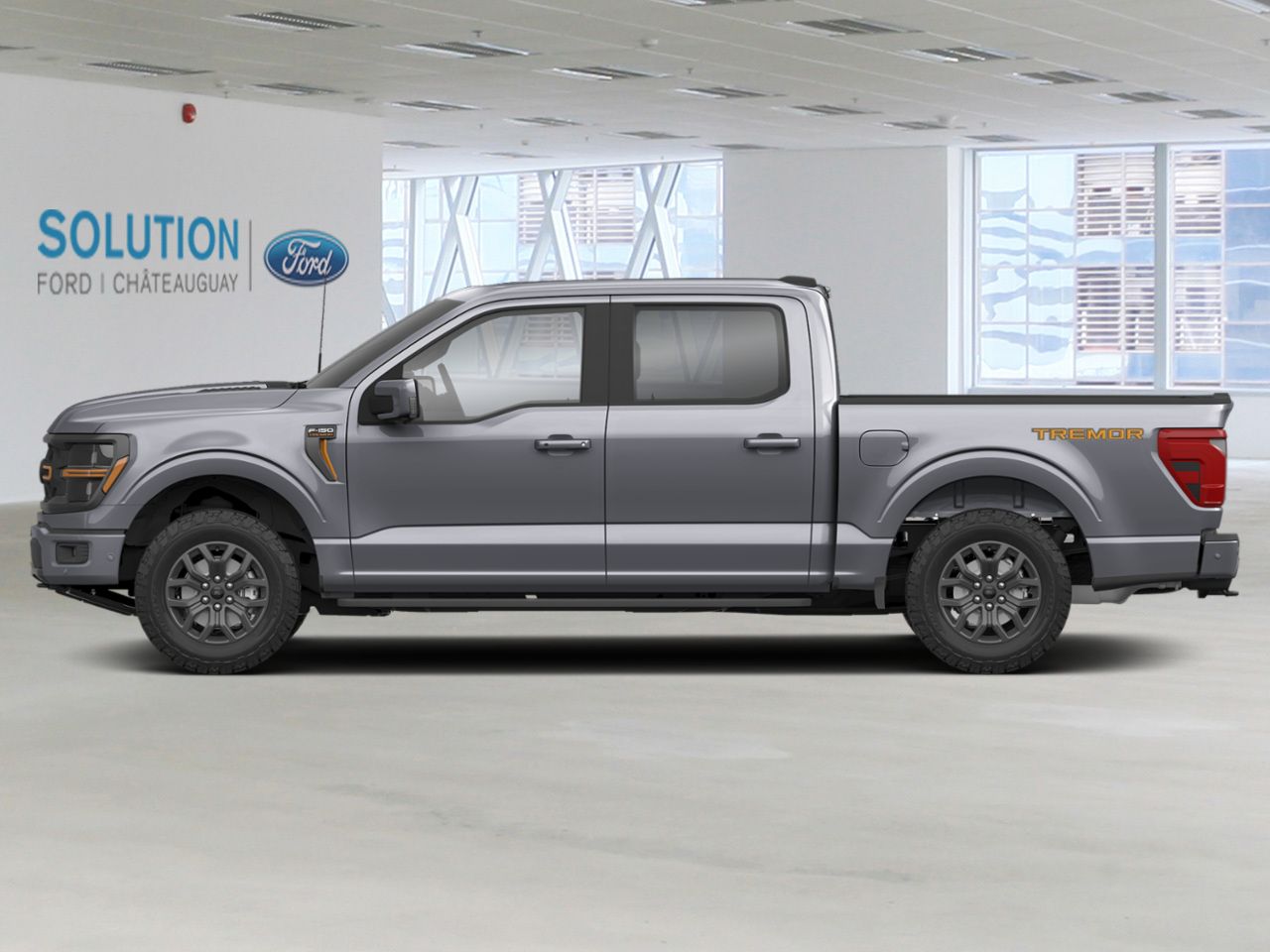 Ford F-150 TREMOR CABINE SUPERCREW 4RM CAISSE DE 5,5 PI 2026 Gris marais Ch&acirc;teauguay - photo #1