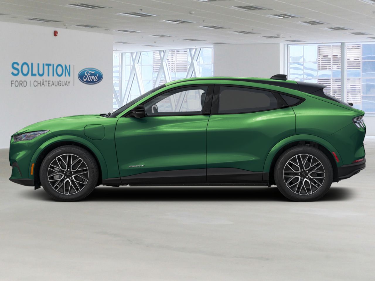 Ford Mustang Mach-E HAUT DE GAMME TI 2026 Vert &eacute;ruption m&eacute;tallis&eacute; Ch&acirc;teauguay - photo #2