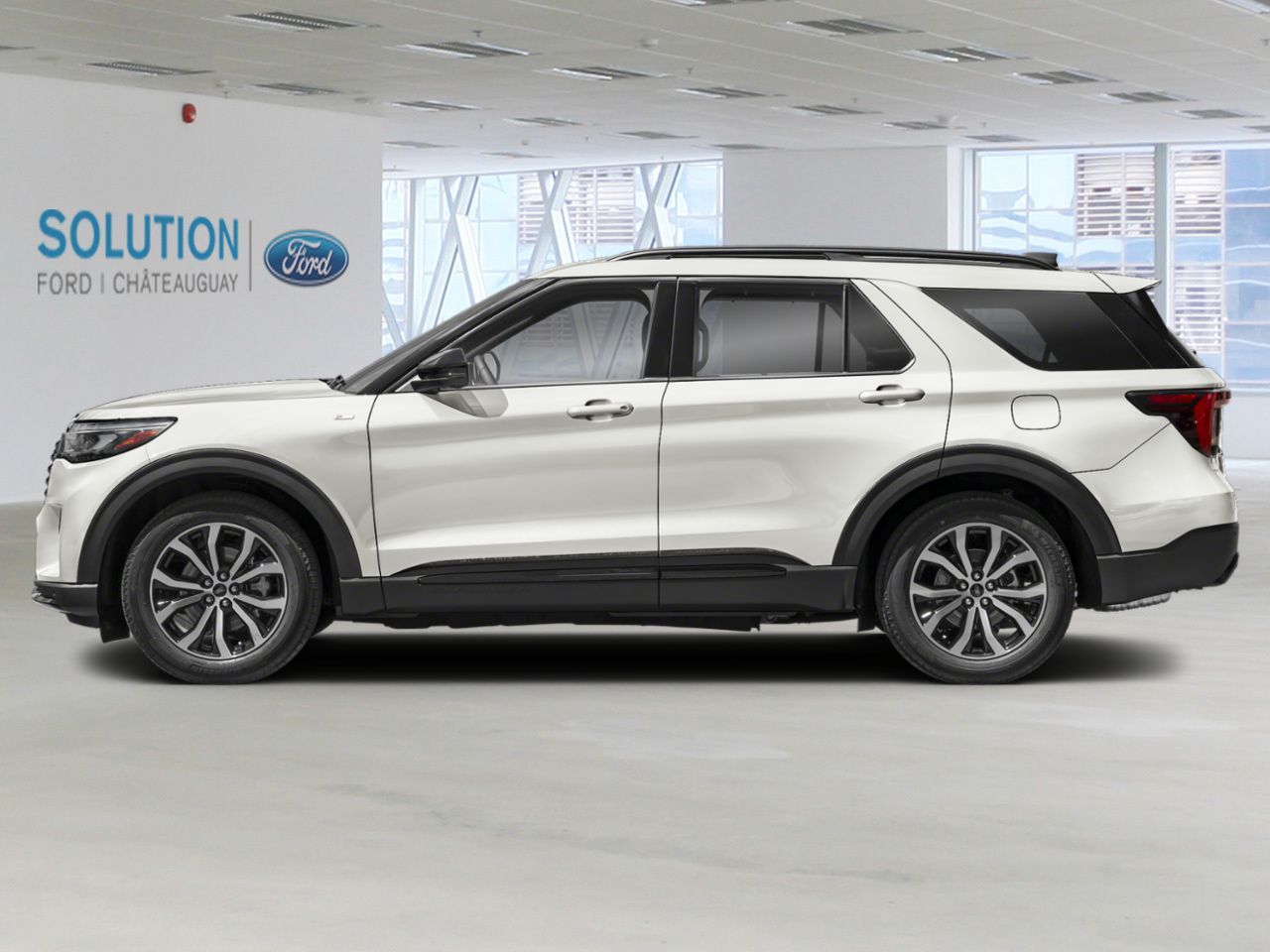 2026 Ford Explorer White Ch&acirc;teauguay - photo #2