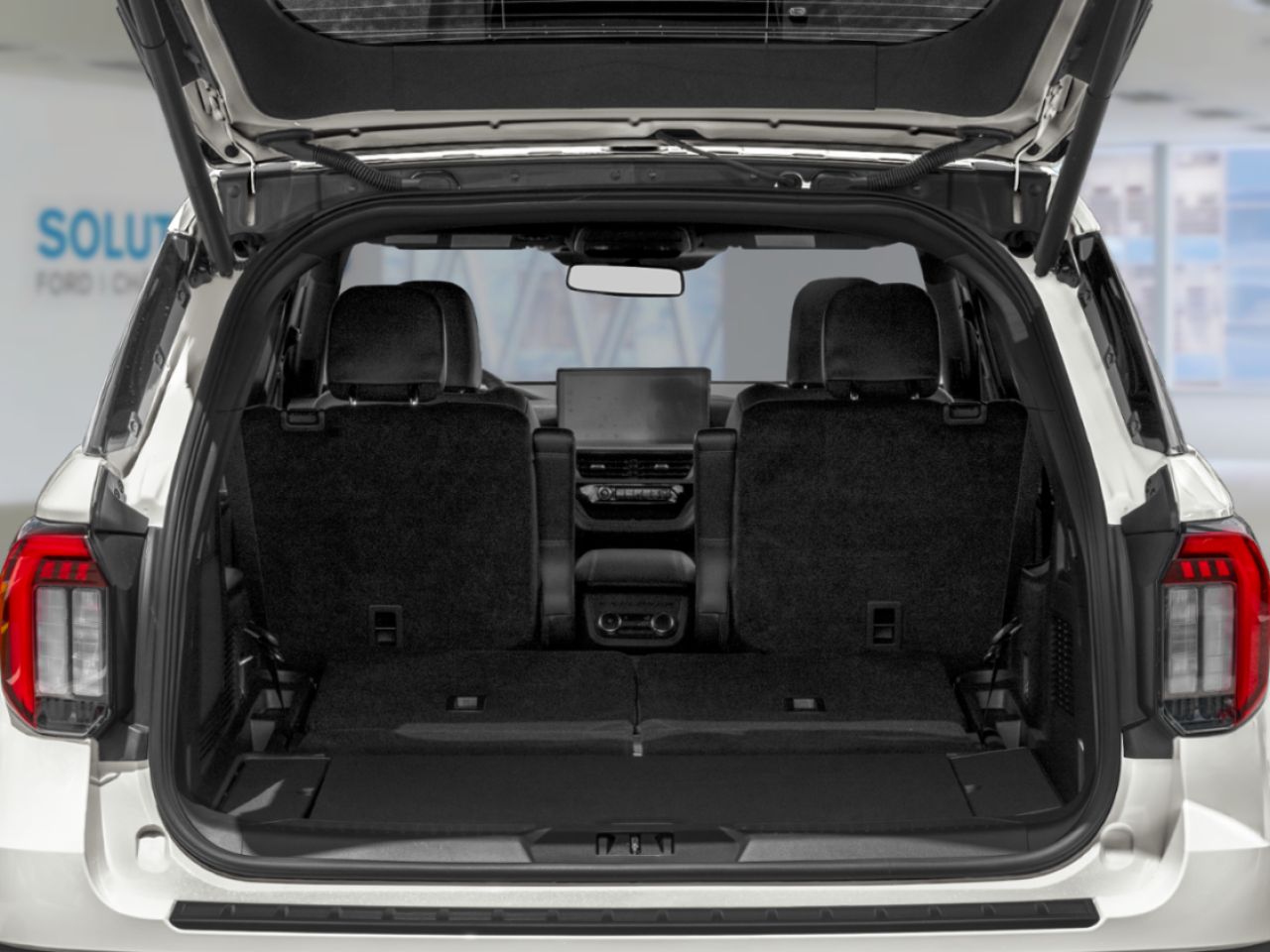 2026 Ford Explorer White Saint-Eustache - photo #6