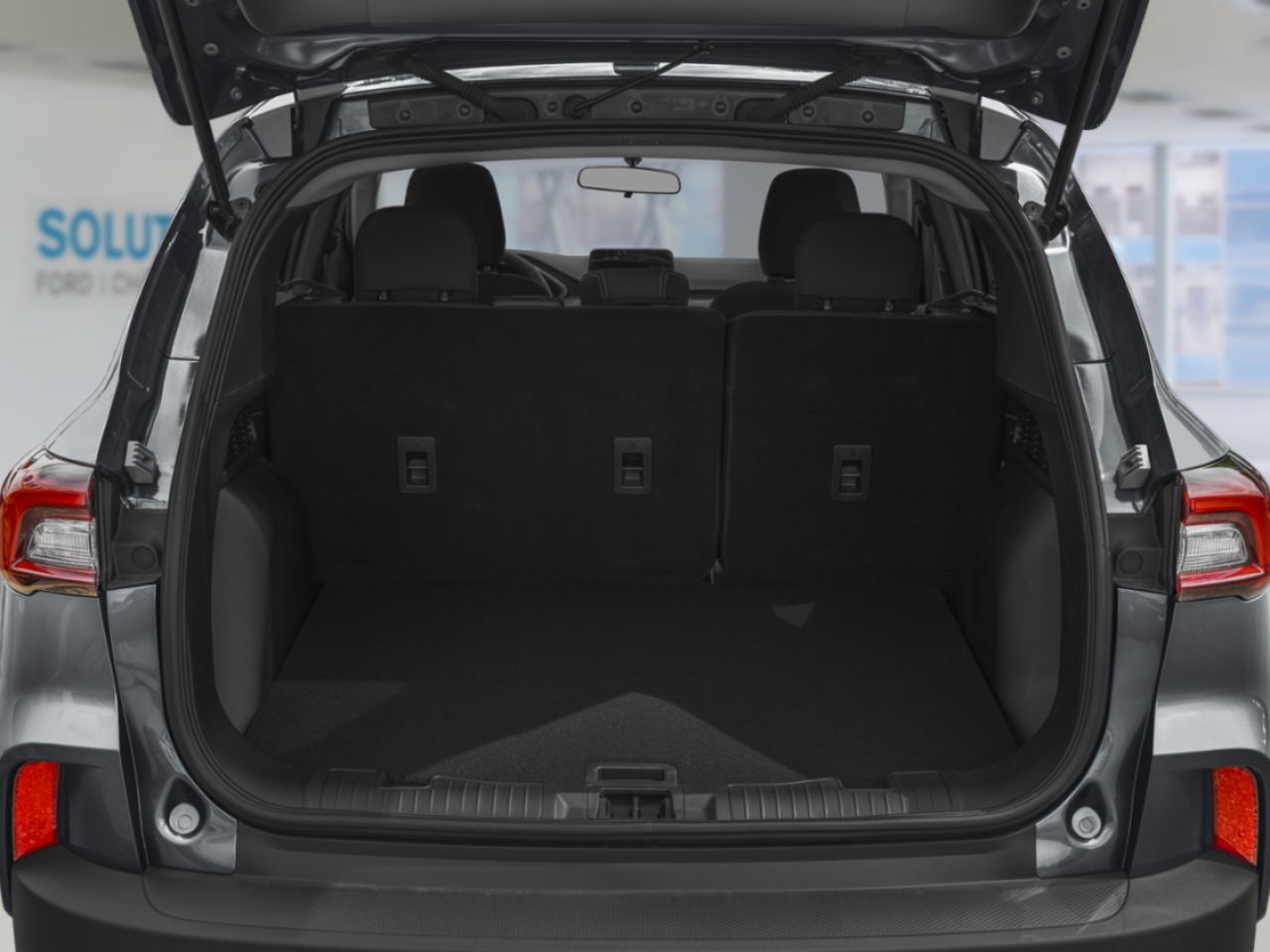 2026 Ford Escape Agate Black Metallic Ch&acirc;teauguay - photo #7