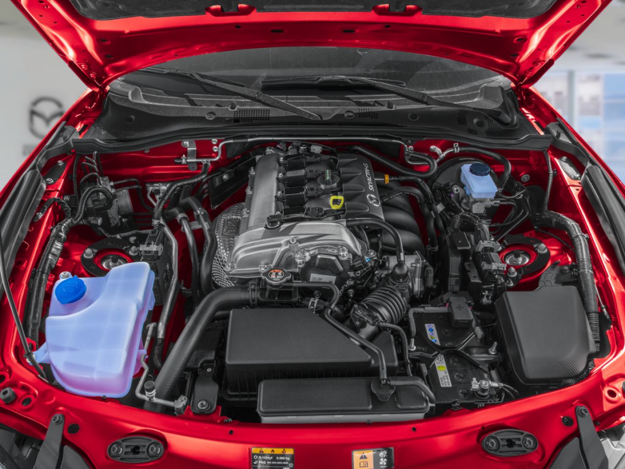 Mazda MX-5 JM1NDAB76T0704380 2026 Rouge vibrant cristal m&eacute;tallis&eacute; Mirabel - photo #10