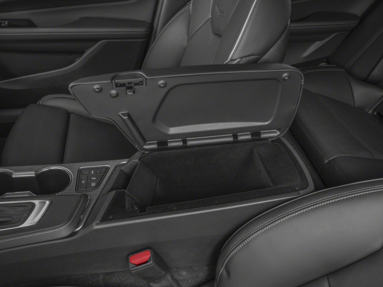 CADILLAC CT4 Berline sport 4 portes 2026 Noir corbeau Montmagny - photo #10
