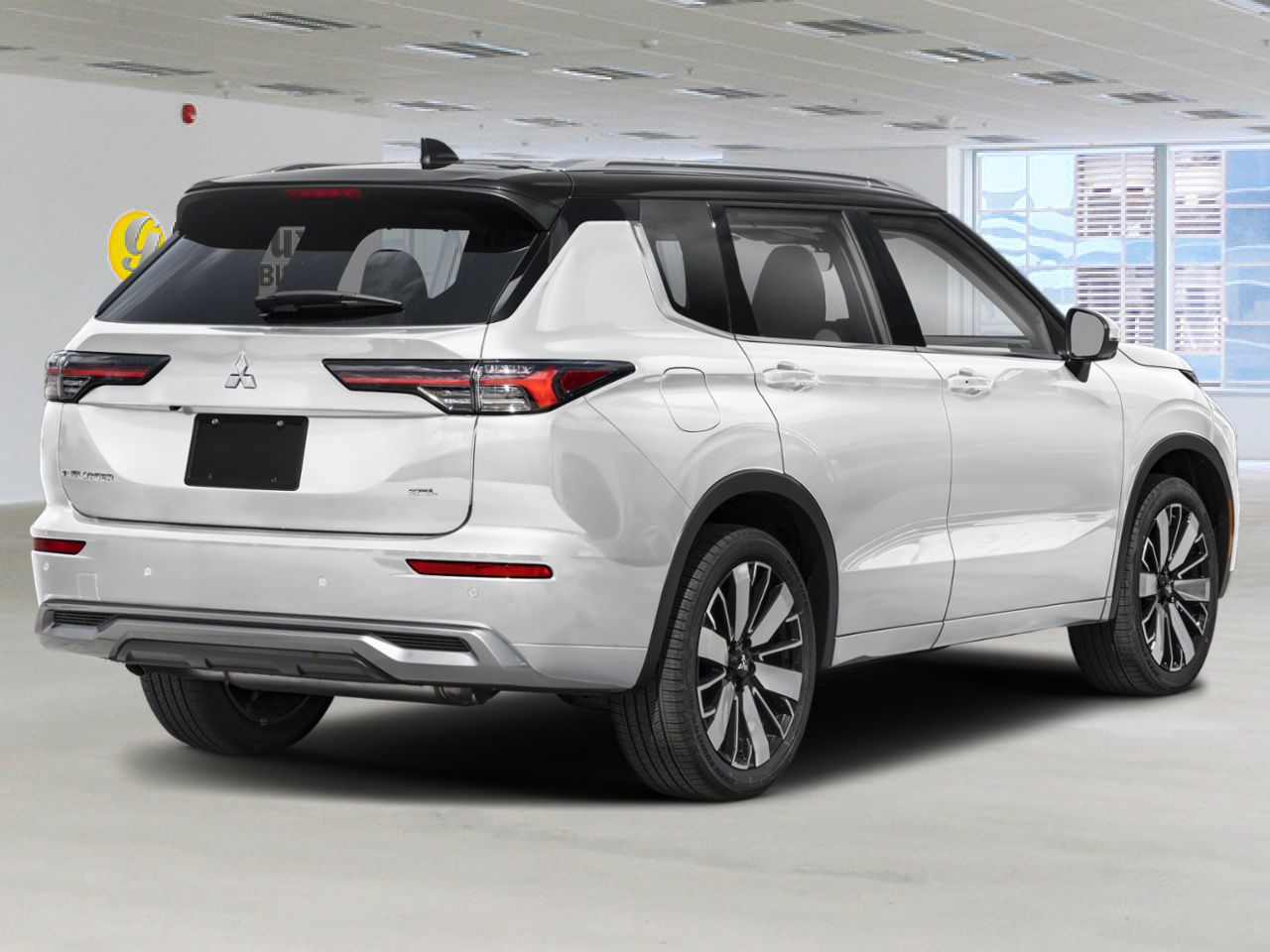 Mitsubishi Outlander 2026 Blanc diamant/toit noir Sainte-Agathe-des-Monts - photo #1