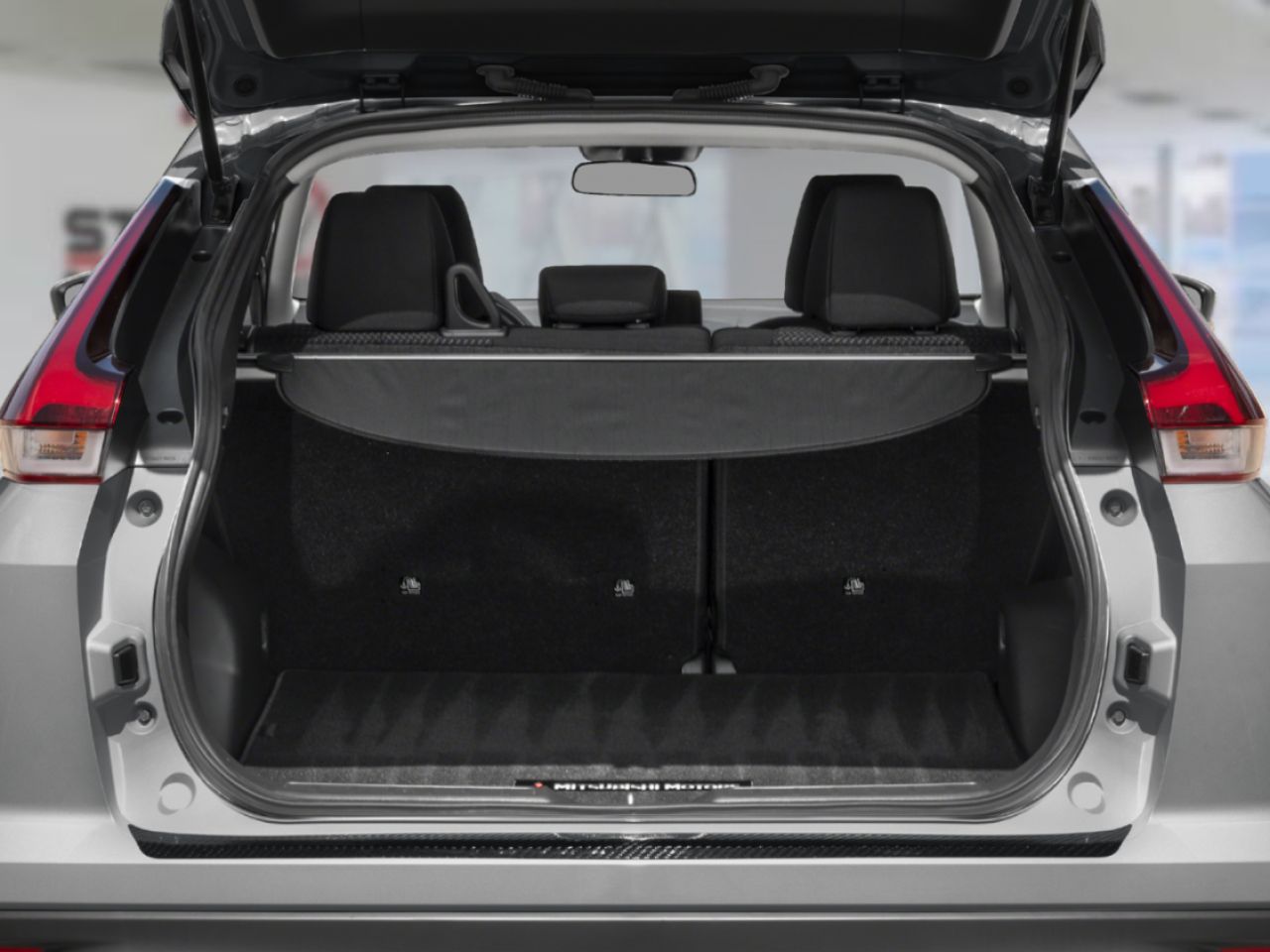 Mitsubishi Eclipse Cross ECLIPSE CROSS NOIR S-AWC 2026 Gris titane métallisé Ville de Québec - photo #8