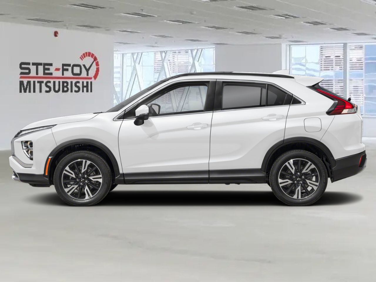 Mitsubishi Eclipse Cross SE 2025 Blanc diamant Ville de Québec - photo #1