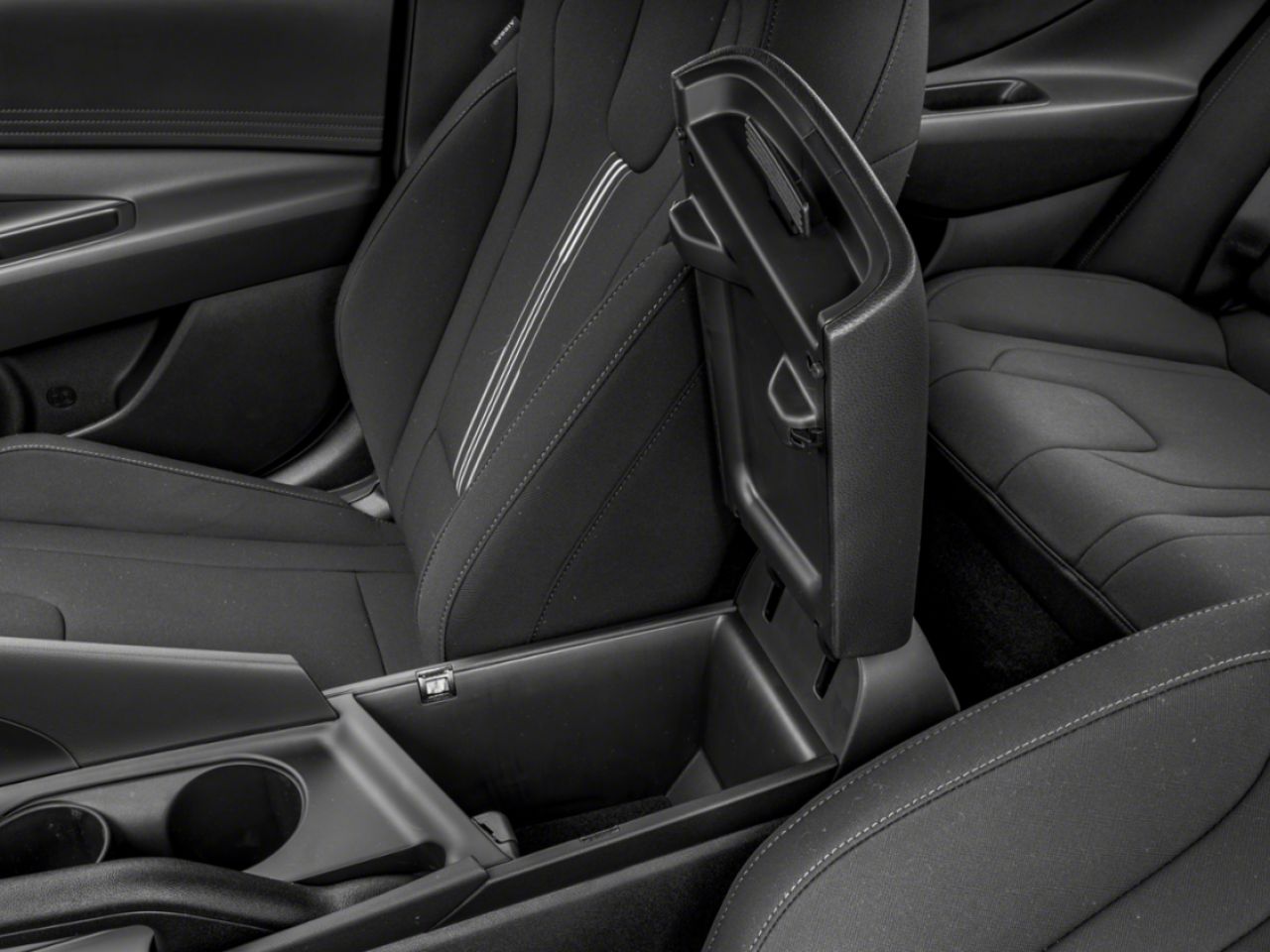 2026 HYUNDAI Elantra Abyss Black Saint-Eustache - photo #3