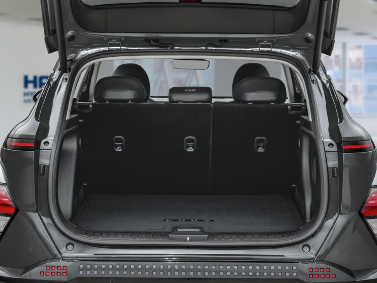 HYUNDAI Kona &eacute;lectrique 2026 Rouge ultime Saint-Eustache - photo #12