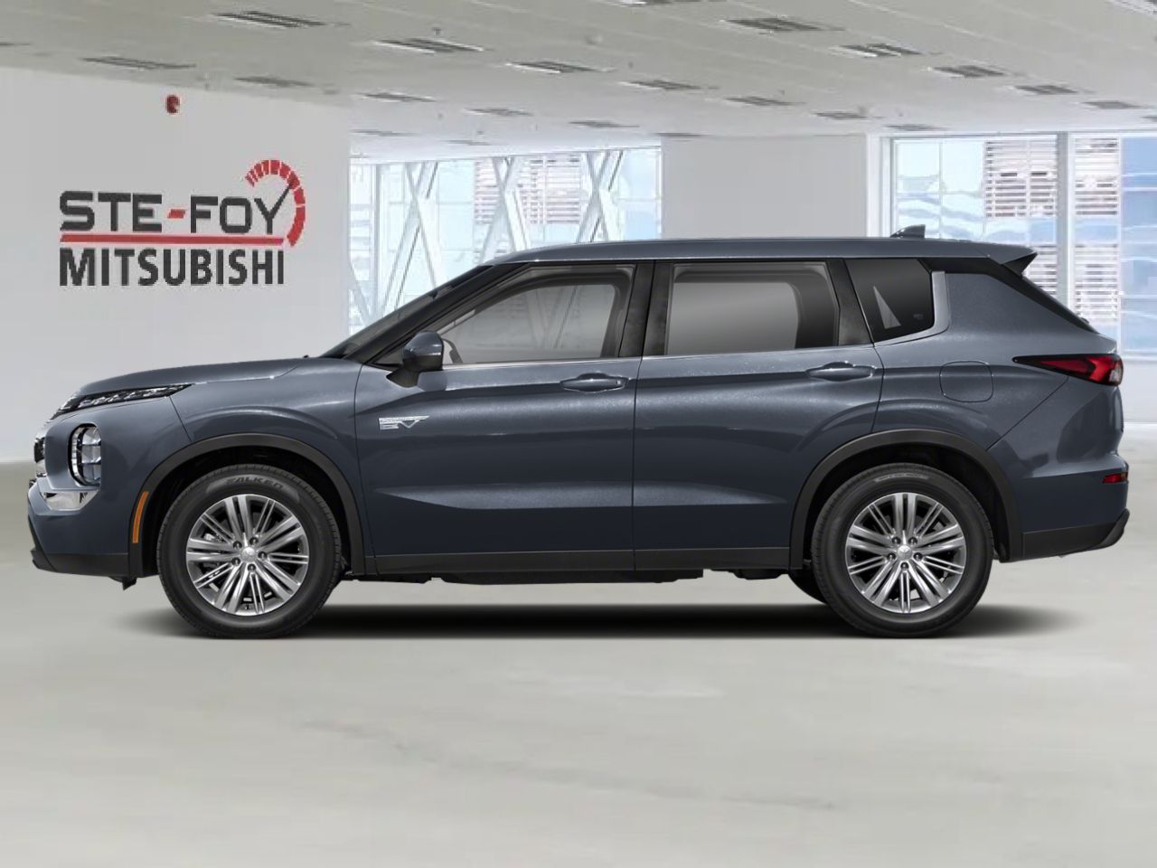 2025 Mitsubishi Outlander Plug-In Hybrid OUTLANDER PHEV ES S-AWC Graphite Grey Ville de Qu&eacute;bec - photo #1