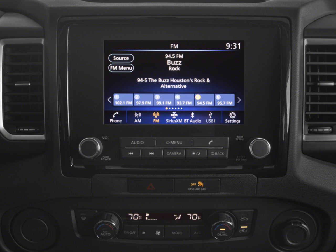 2023 Nissan Frontier Grey Saint-Georges - photo #10