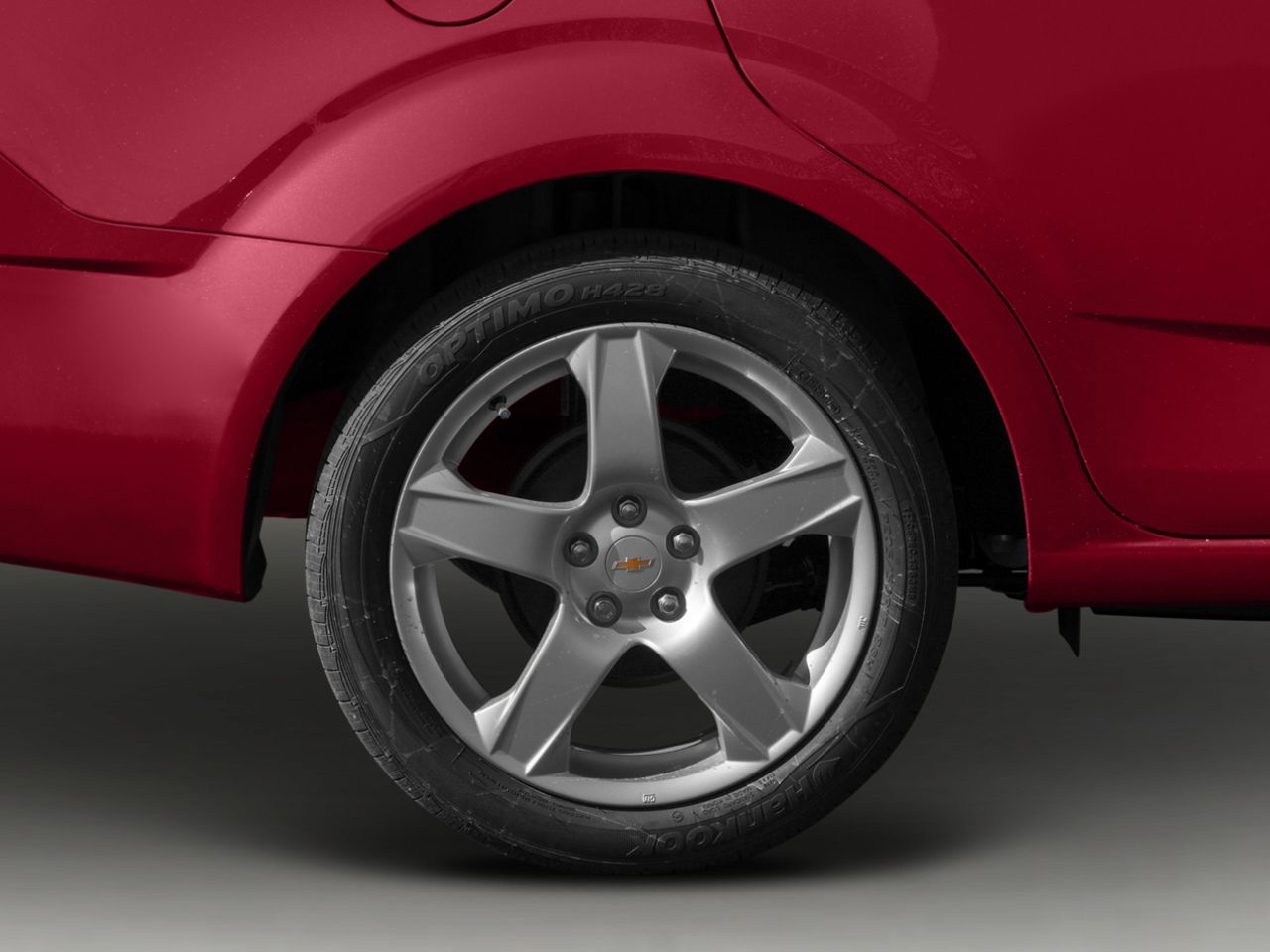 Chevrolet Sonic 2015 Rouge Saint-Georges - photo #4