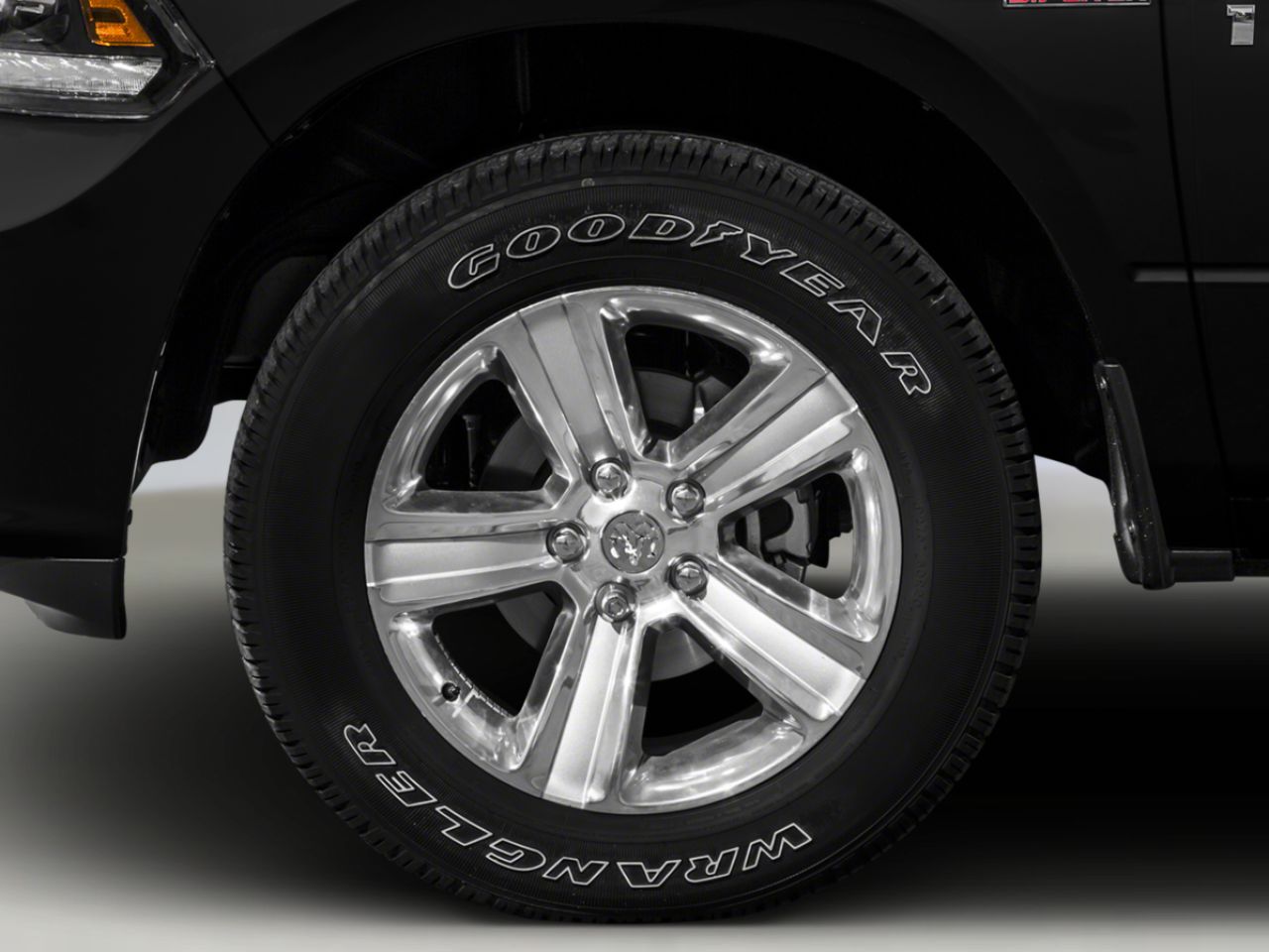 2016 Ram 1500 Blue Saint-Georges - photo #11