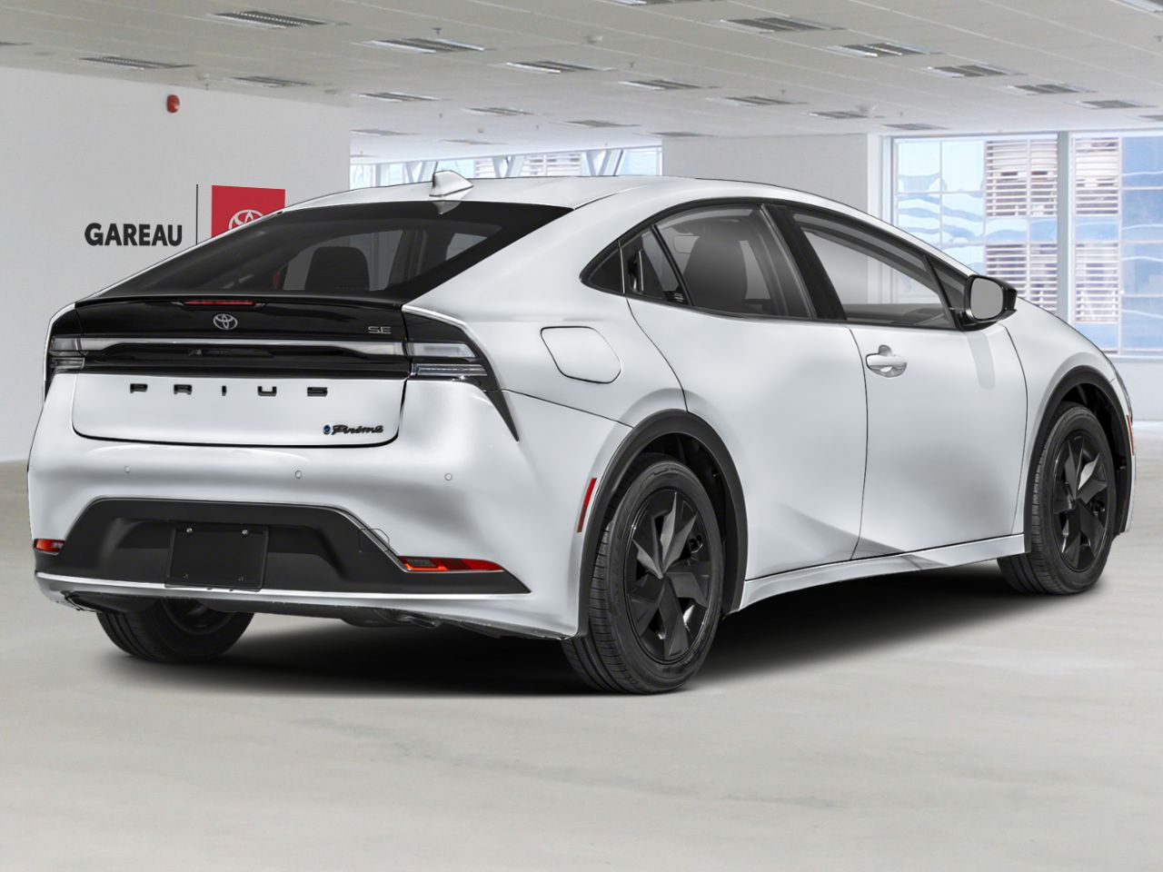 2026 Toyota Prius Plug-In Hybrid SE hybride branchable Wind Chill Pearl Val-d'Or - photo #1