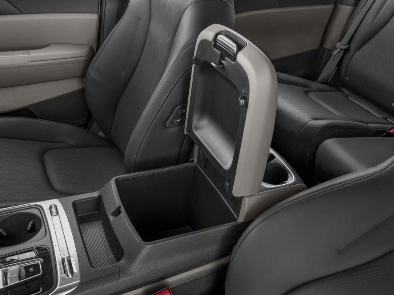 KIA Carnival hybride 2026 Noir aurore nacr&eacute; Gatineau - photo #11