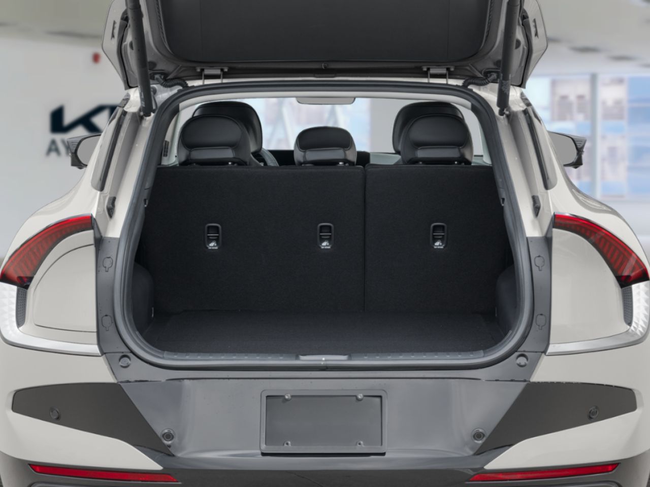 KIA EV6 LAND GROUPE PREMIUM 2025 BLEU LAC DE MINUIT(MLB_) Gatineau - photo #8