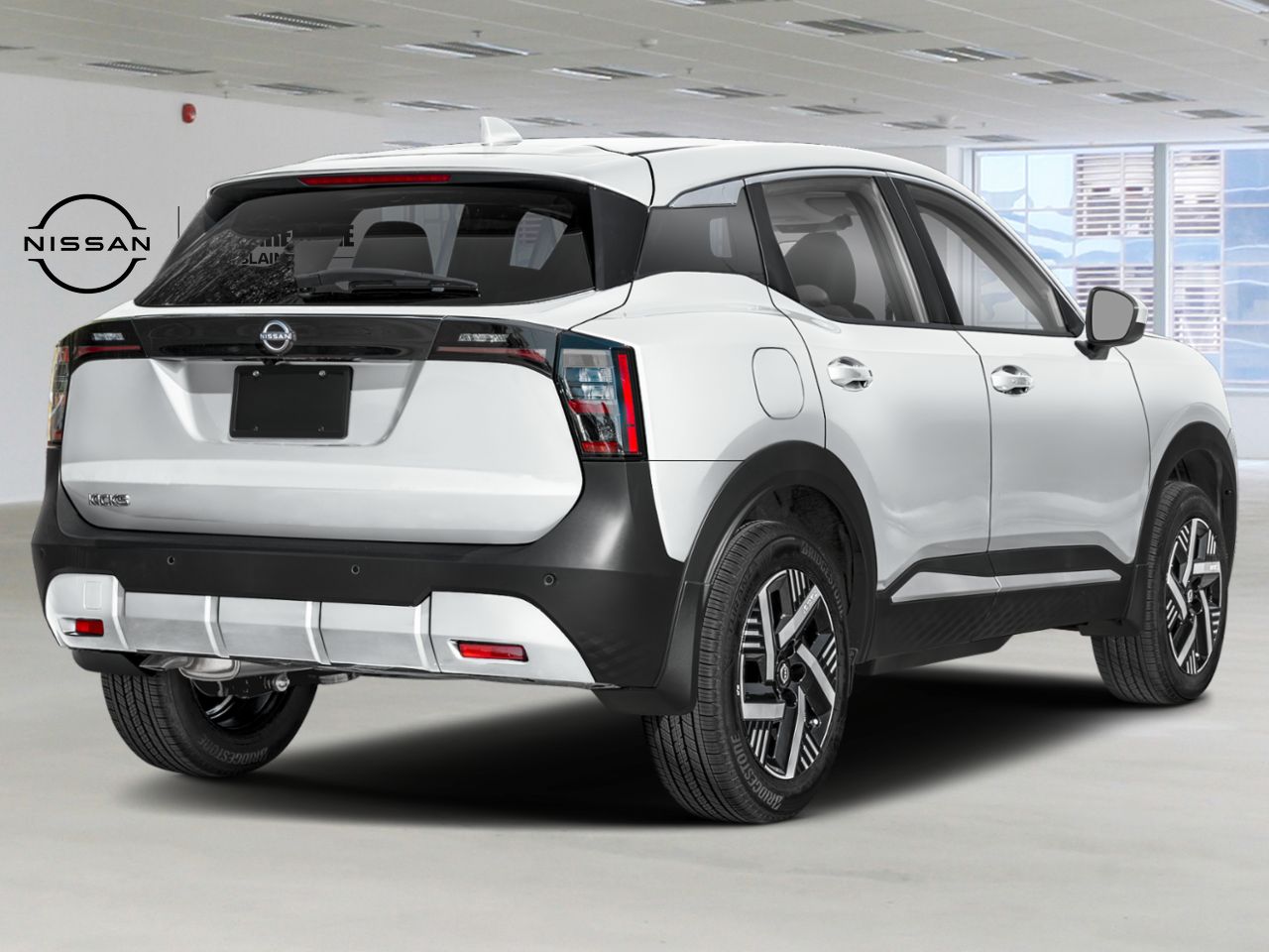 2026 Nissan Kicks Aspen White TriCoat/Super Black Blainville - photo #1