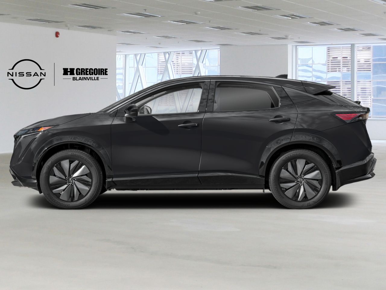 Nissan ARIYA 2026 Noir diamant nacr&eacute; Blainville - photo #1