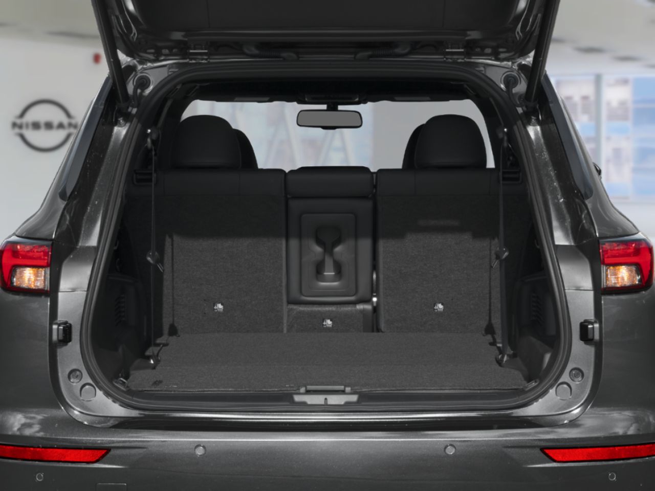 2026 Nissan Rogue Plug-In Hybrid Alpine Frost Blainville - photo #3