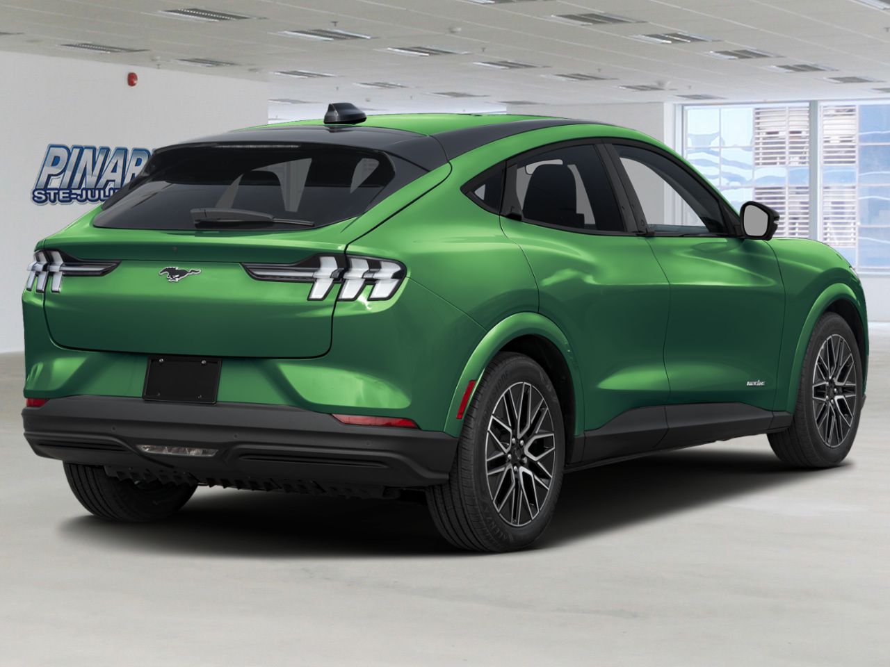 2026 Ford Mustang Mach-E Eruption Green Metallic Sainte-Julienne - photo #1