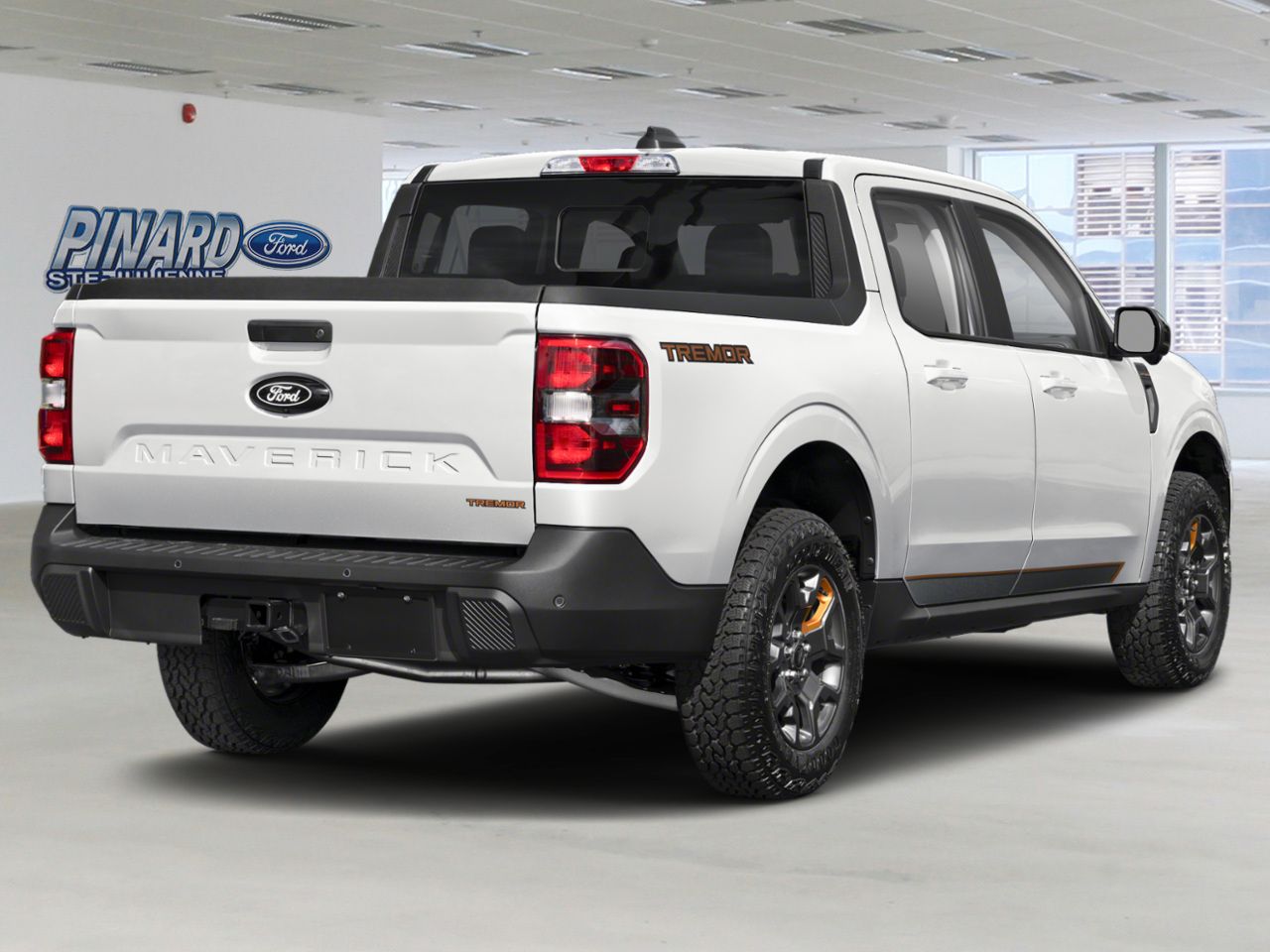 2026 Ford Maverick Oxford White Sainte-Julienne - photo #2