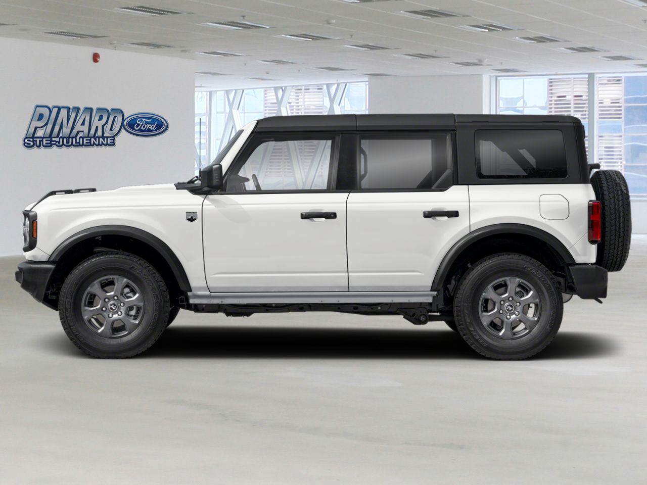2026 Ford Bronco Oxford White Sainte-Julienne - photo #2