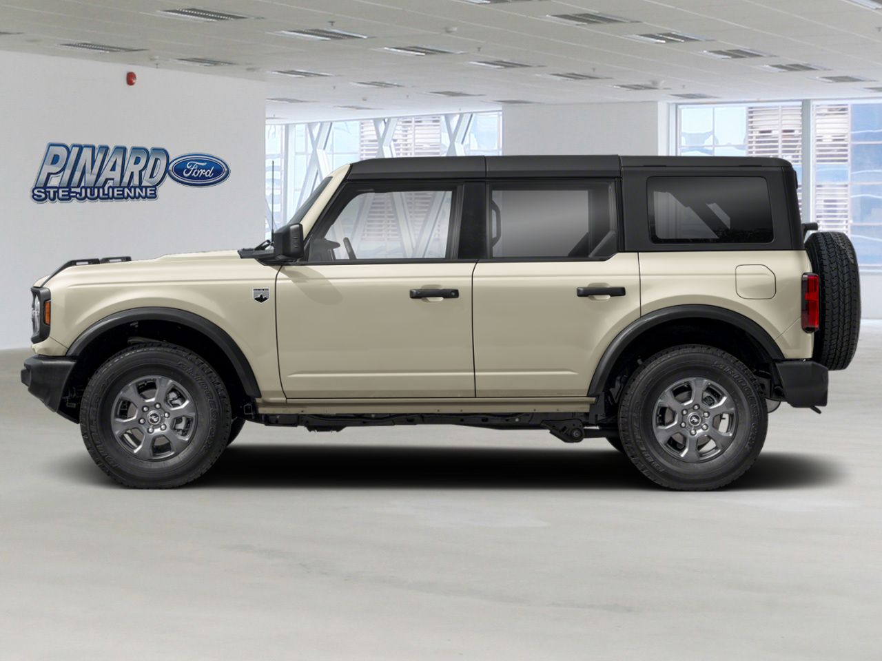 2026 Ford Bronco Desert Sand Sainte-Julienne - photo #2