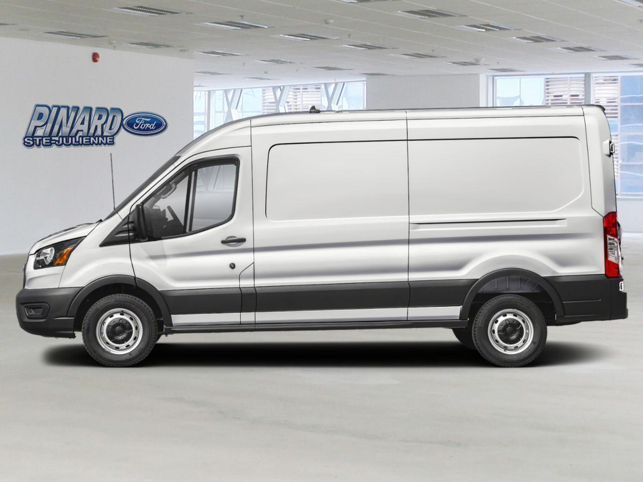 2026 Ford Transit Cargo Van Oxford White Sainte-Julienne - photo #1