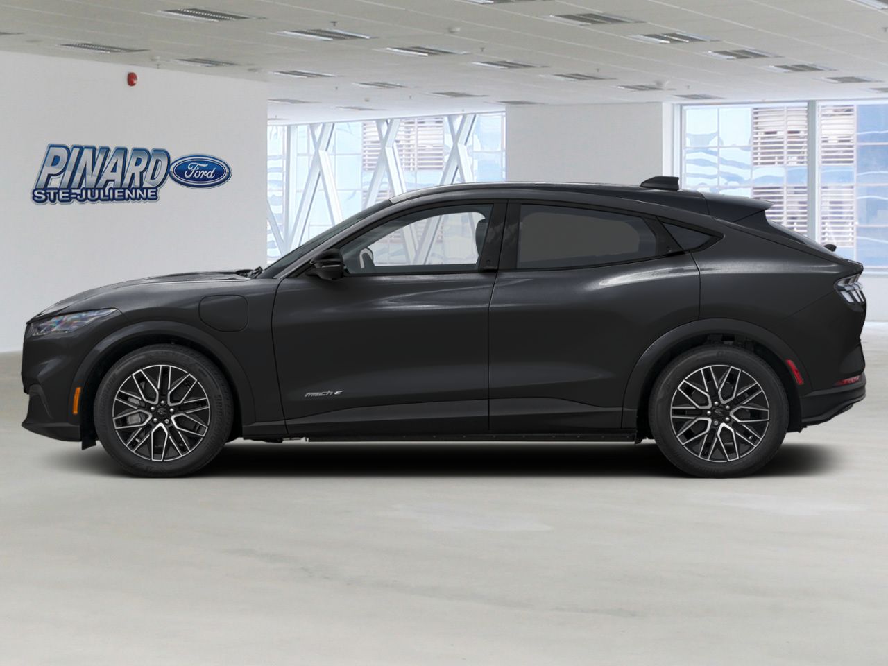 2026 Ford Mustang Mach-E Shadow Black Sainte-Julienne - photo #2