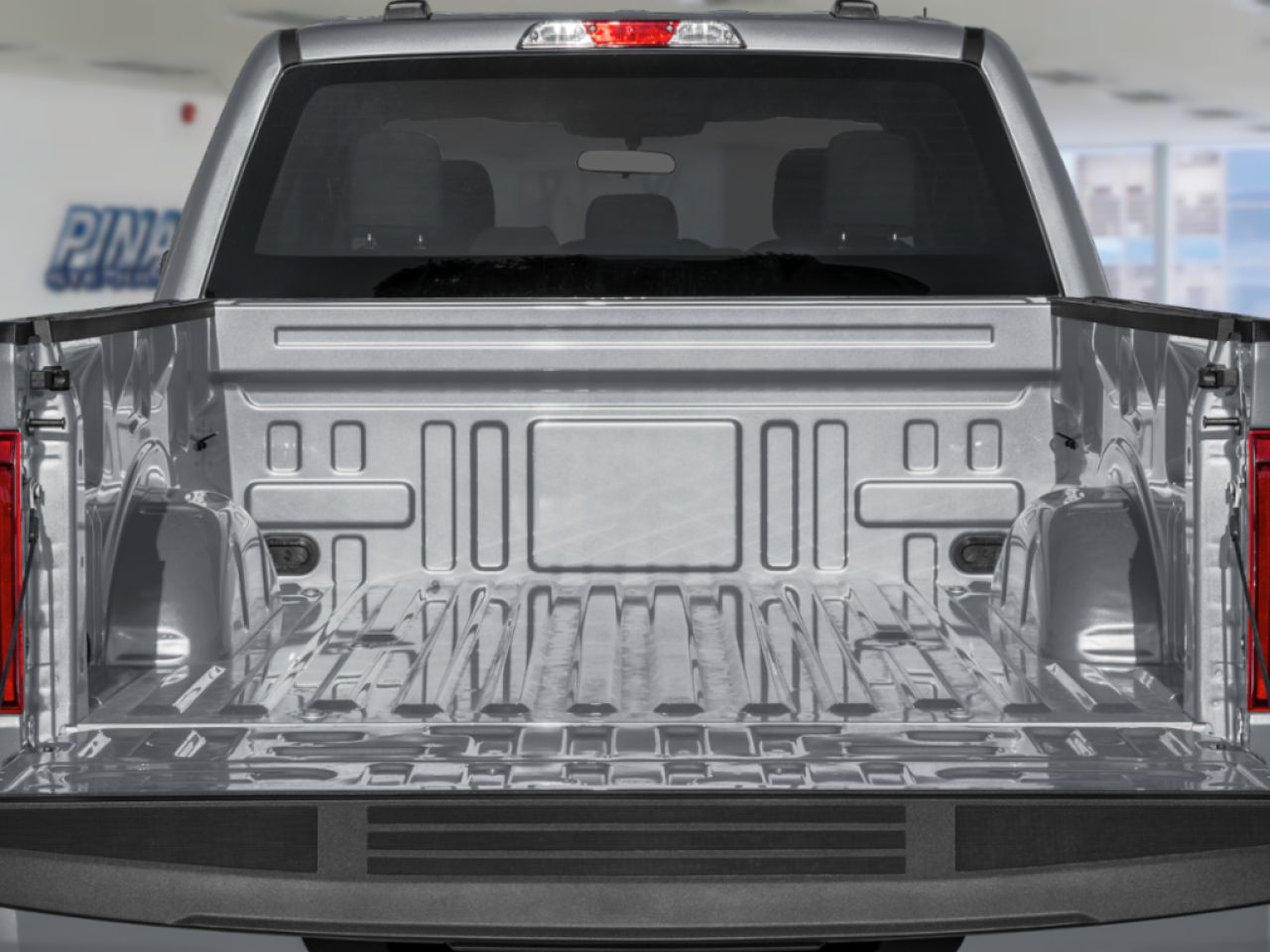 Ford F-150 2026 Blanc Oxford Sainte-Julienne - photo #9