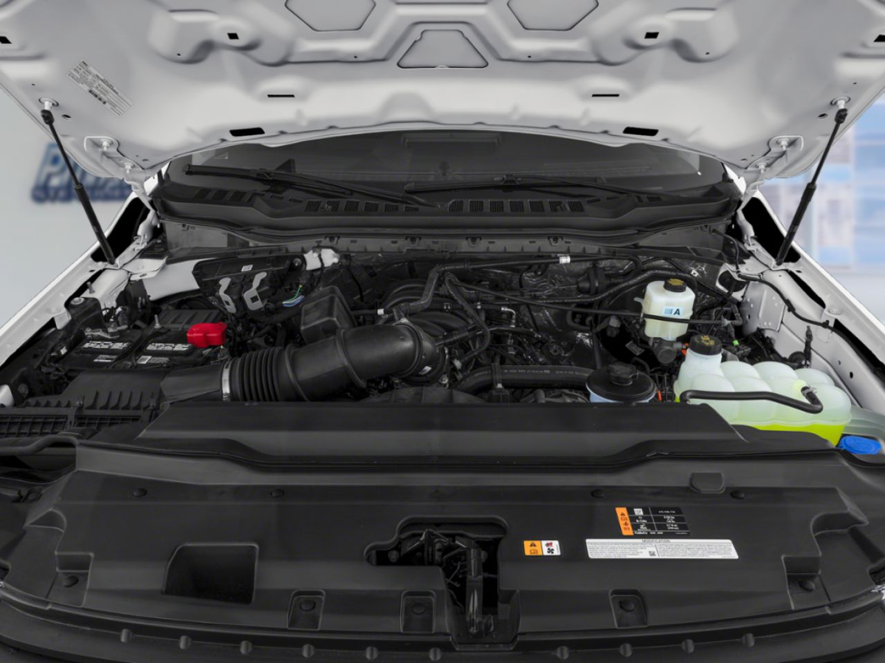 2026 Ford Super Duty F-350 DRW Race Red Sainte-Julienne - photo #9