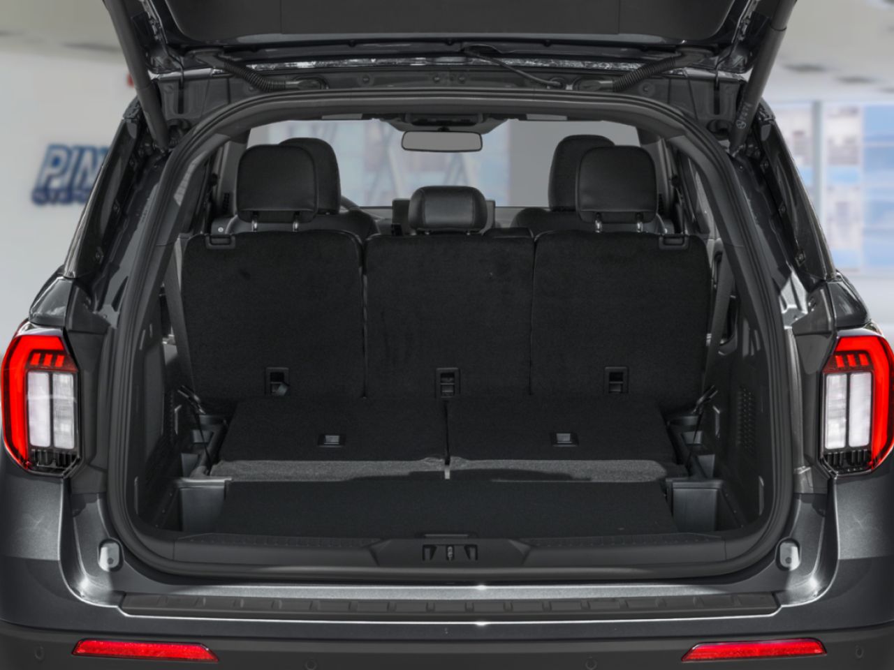 2026 Ford Explorer Agate Black Metallic Sainte-Julienne - photo #5