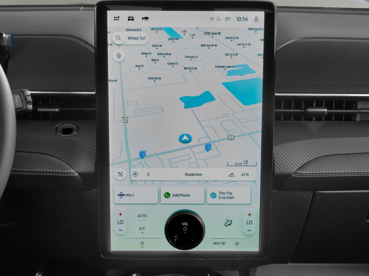 2025 Ford Mustang Mach-E Star White Metallic Tri-Coat Sainte-Julienne - photo #10