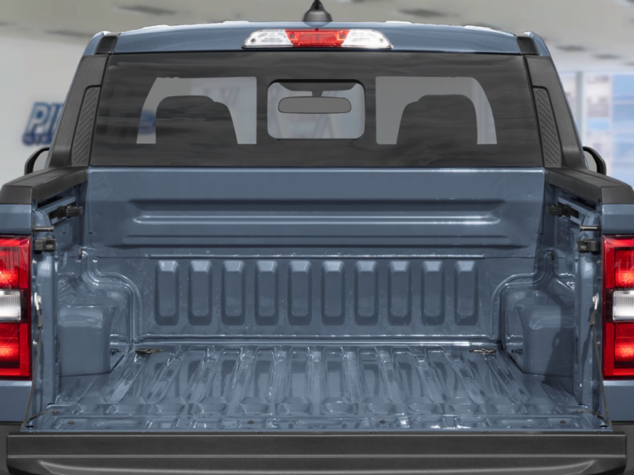 2026 Ford Maverick Oxford White Sainte-Julienne - photo #8