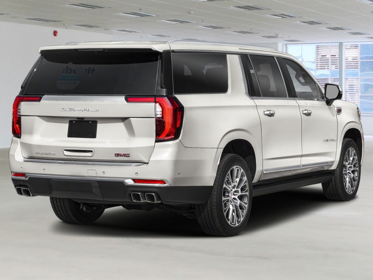 GMC Yukon XL 4 RM 4 portes Denali 2026 Blanc glacier 3 couches Sherbrooke - photo #2