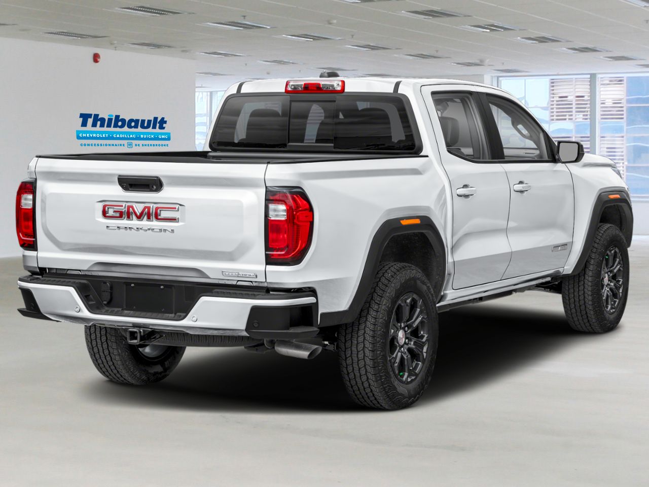 GMC Canyon Elevation cabine multiplace 4RM 2026 BLANC SOMMET Sherbrooke - photo #1
