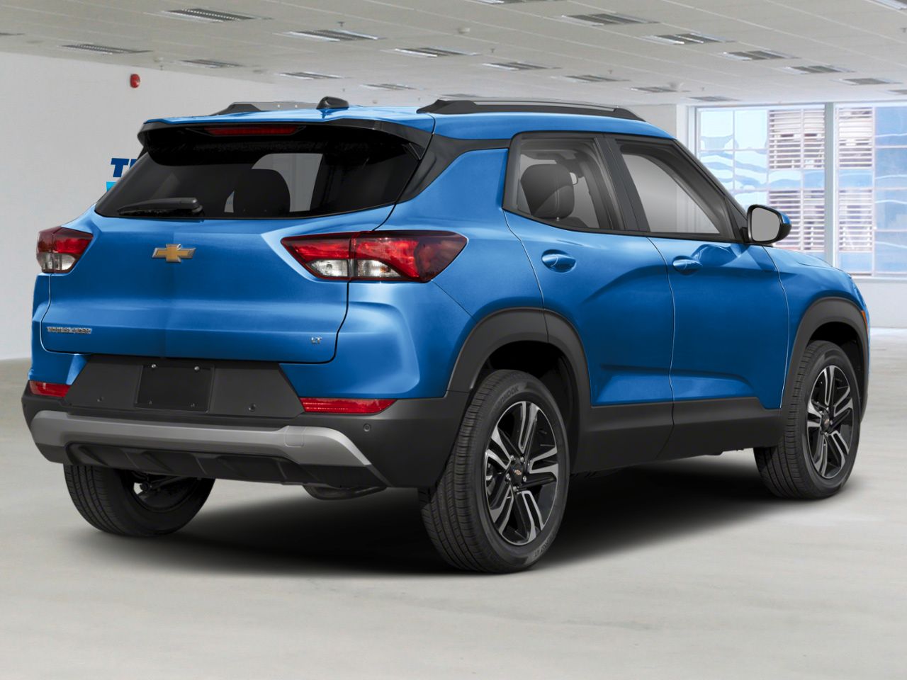 CHEVROLET TRAILBLAZER Traction int&eacute;grale, 4 portes LT 2026 Bleu Sherbrooke - photo #2