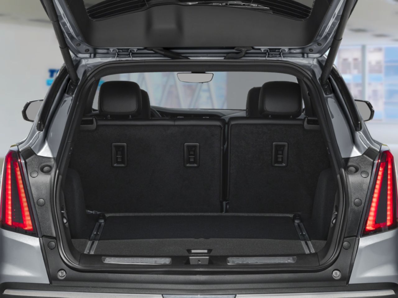 2026 CADILLAC XT5 Haut de gamme Luxe 4 portes TI Argent Silver Metallic Sherbrooke - photo #11