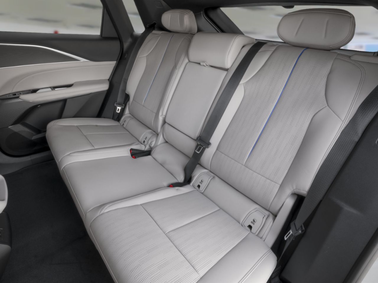 CADILLAC LYRIQ 4 portes - Sport 2026 Gris Sherbrooke - photo #5